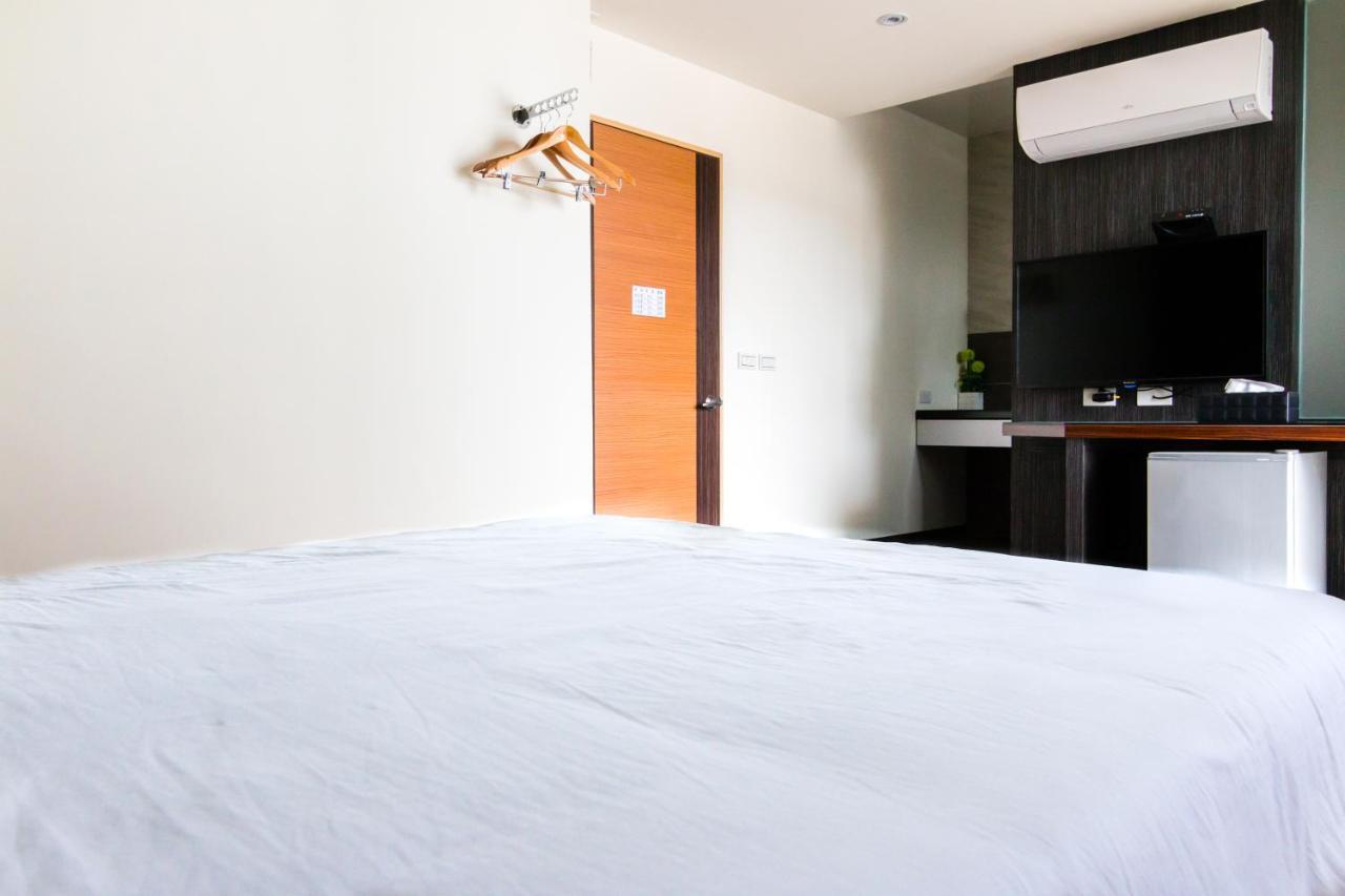 Bobo'S Homestay Luodong Buitenkant foto